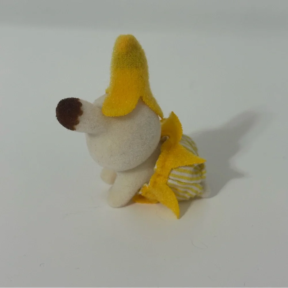 Calico Critters Baby Fruit Party Chocolate Rabbit Banana Sylvanain families